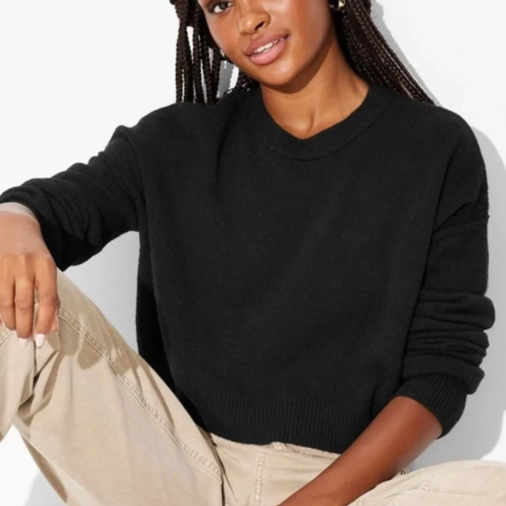 Women's Crewneck Value Pullover Sweater - Wild Fable™ Black